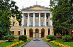 关于2024年秋季赴俄圣彼得堡国立经济大学高校公派“交换生项目”的通知